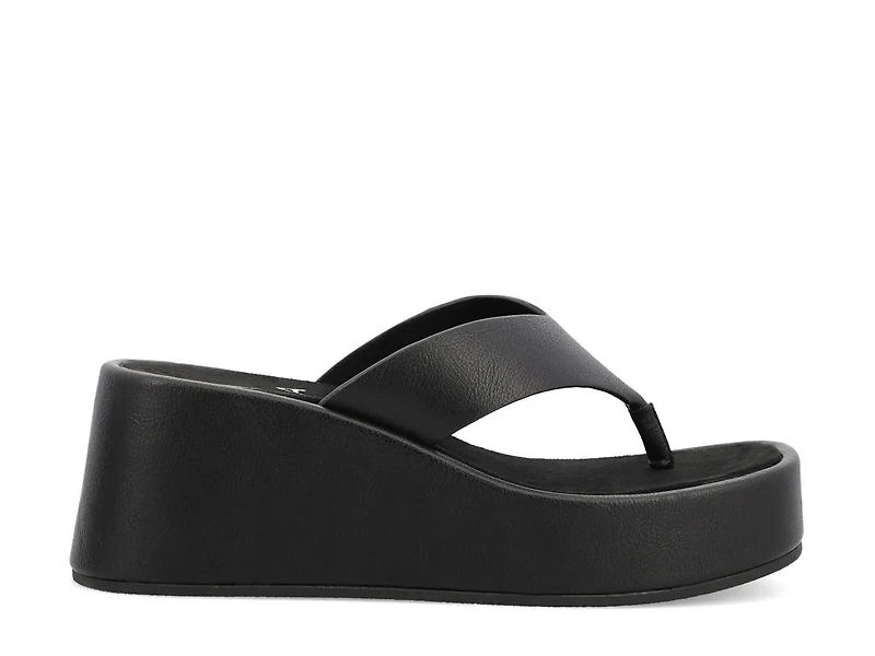 Niccola Wedge Sandal