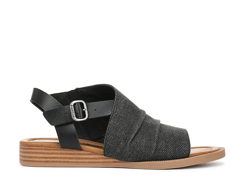 Aspire Sandal