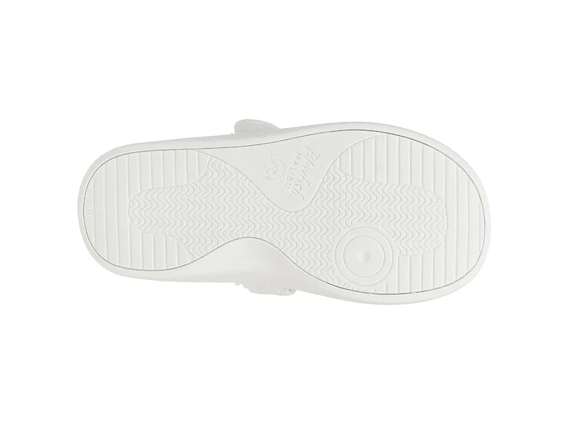 Brave Mary Jane Sneaker