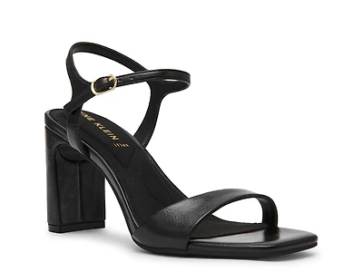 Beata Sandal