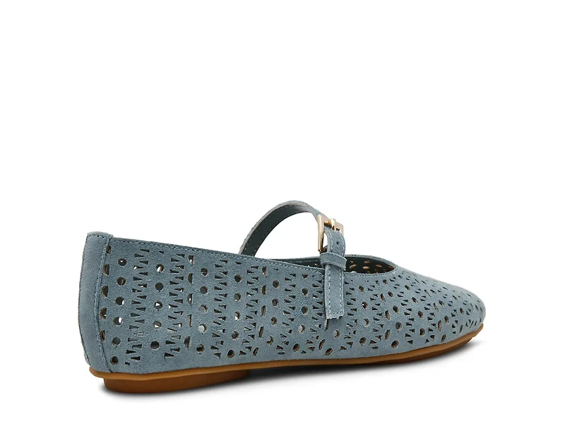 Connie Mary Jane Flat
