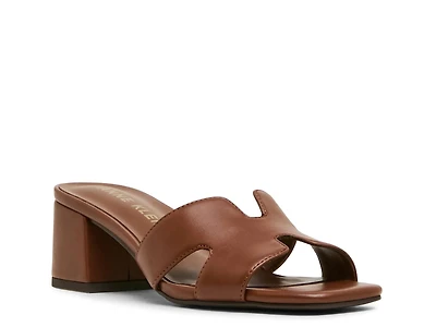 Delphine Sandal