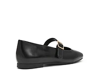 Mabel Mary Jane Flat