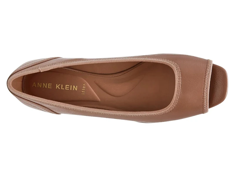 Waylynn Wedge Pump