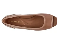 Waylynn Wedge Pump