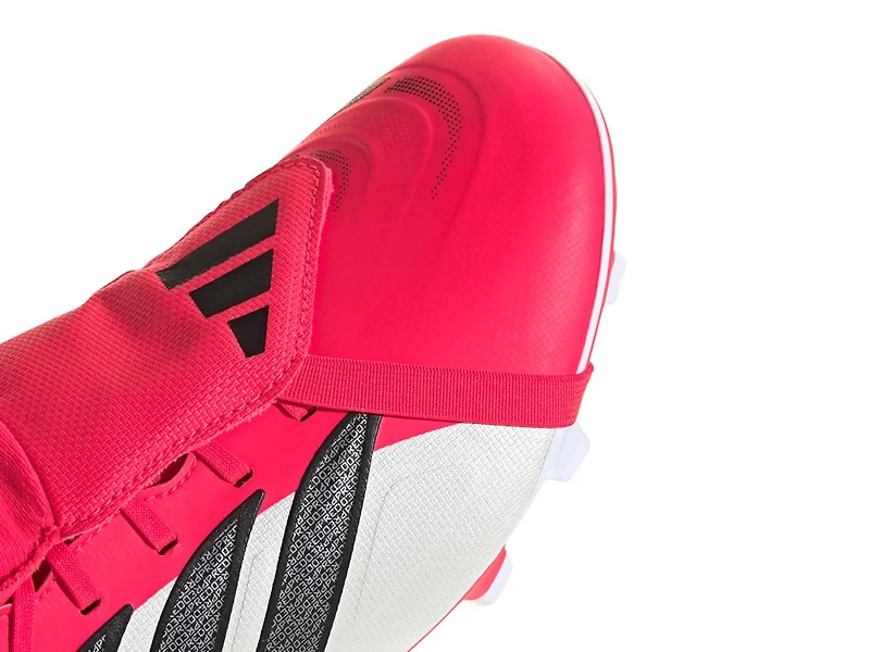 PREDATOR Club Firm/Multi Ground Soccer Cleat