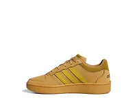 Hoops Classic Sneaker