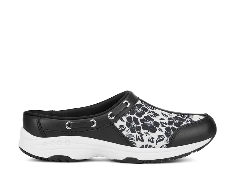 Travelport 198 Slip-On