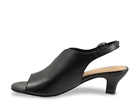 Norma Sandal