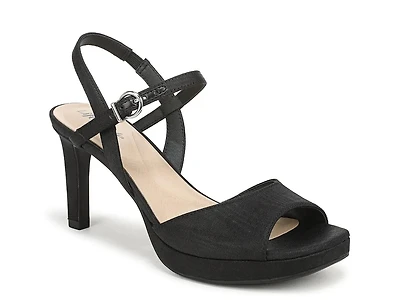 Gwendolyn Sandal