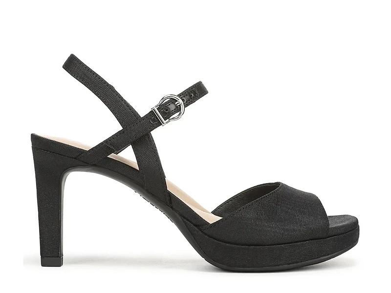 Gwendolyn Sandal
