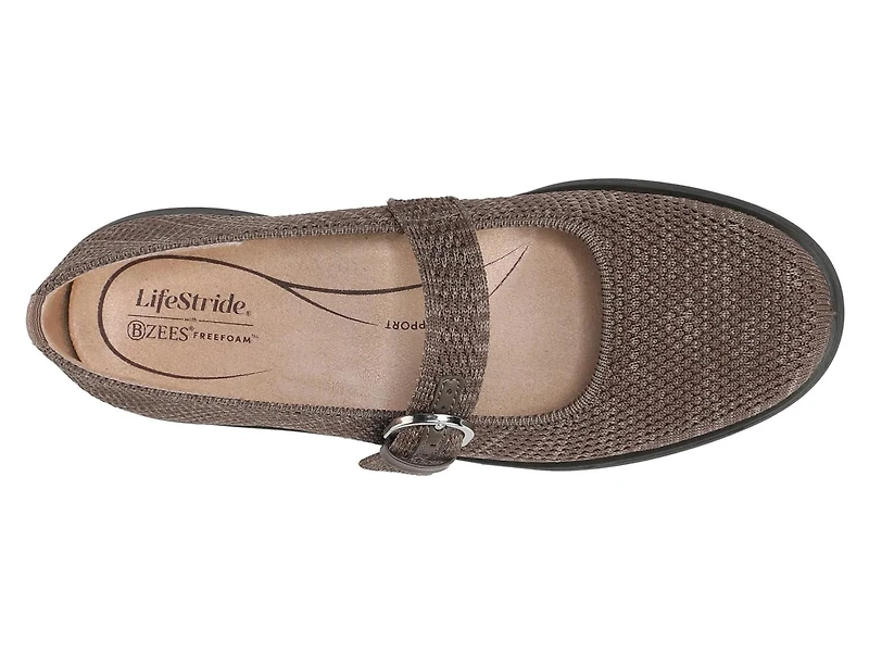 Nuevo Mary Jane Flat