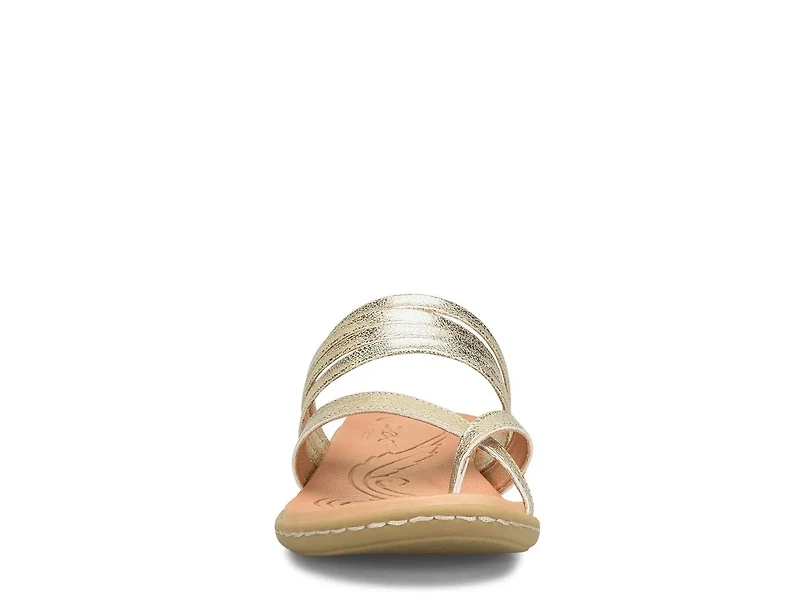 Alisha Sandal