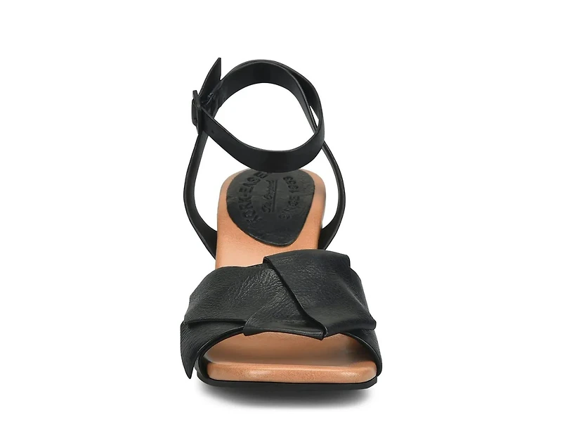 Brooke Sandal