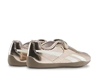 Ultra Lo Mary Jane Sneaker - Women's