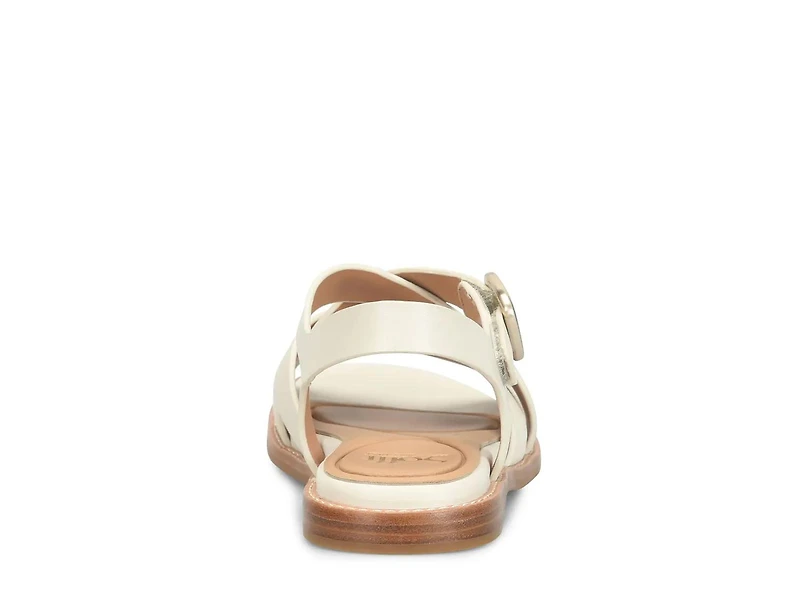 Nancy Sandal