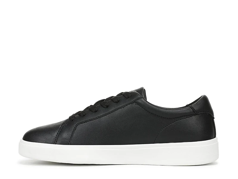 Vivienne Sneaker