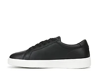 Vivienne Sneaker