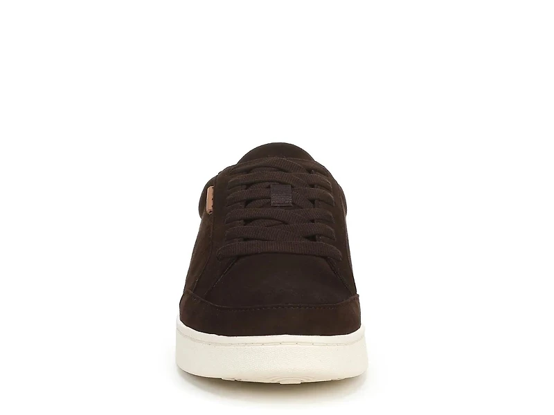 Feel Beyond Sneaker