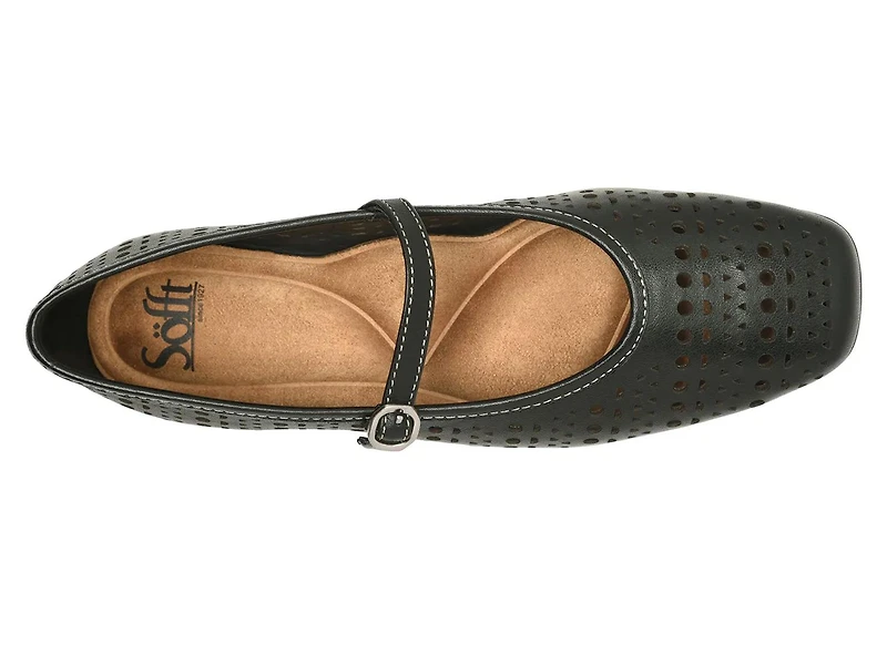 Ellie Mary Jane Flat