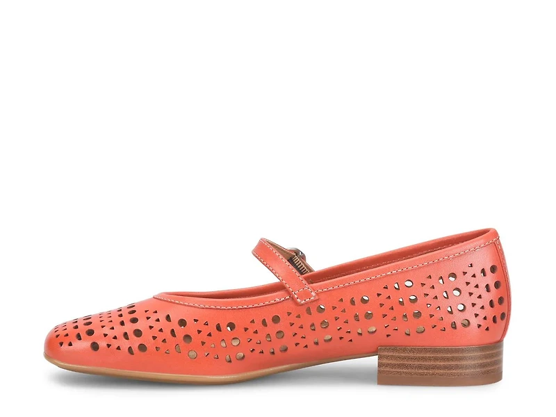 Ellie Mary Jane Flat