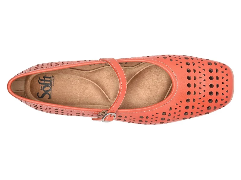 Ellie Mary Jane Flat