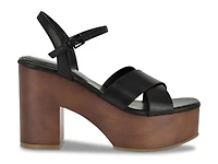 Qeelin Platform Sandal