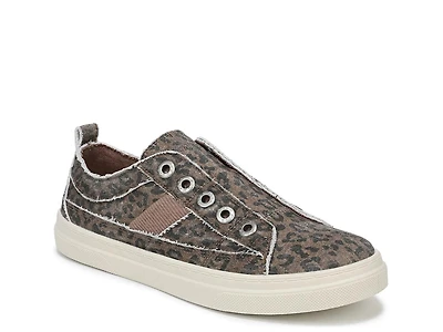 Hangout Slip-On Sneaker