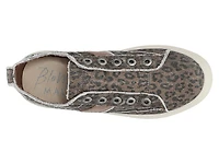 Hangout Slip-On Sneaker