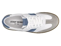 Joleen Sneaker