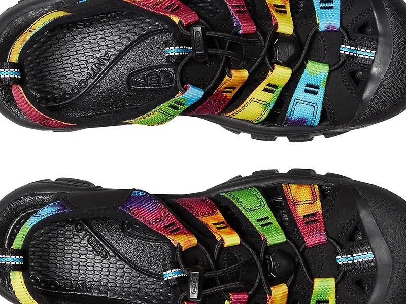 Newport Retro Fisherman Sandal - Women's