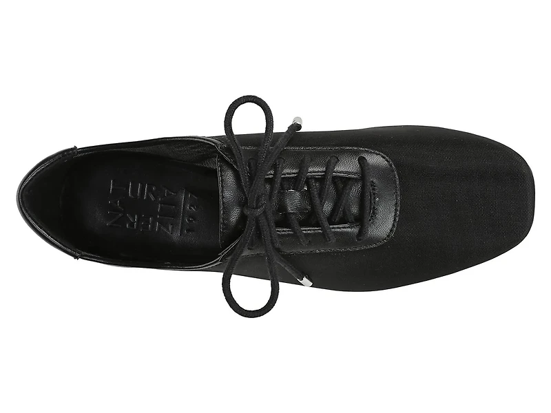 Chazz Sneaker
