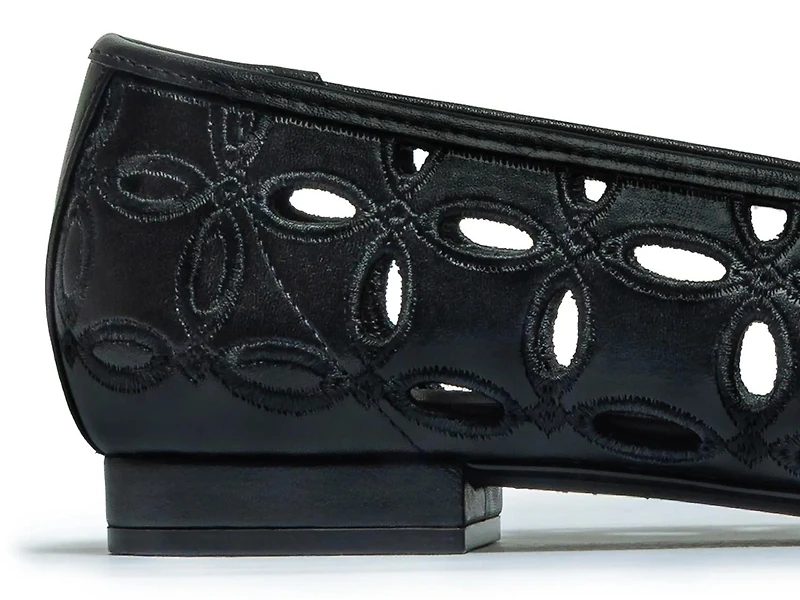 Brie Flat