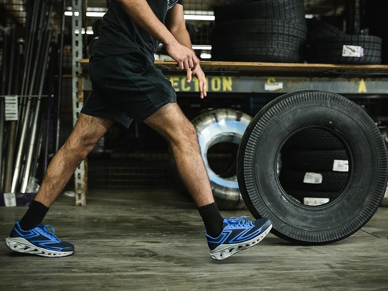 Fuel Flex Work Sneaker - Men's