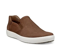 Soft 7 Slip-On Sneaker