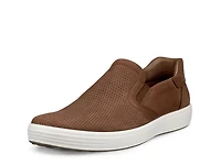 Soft 7 Slip-On Sneaker