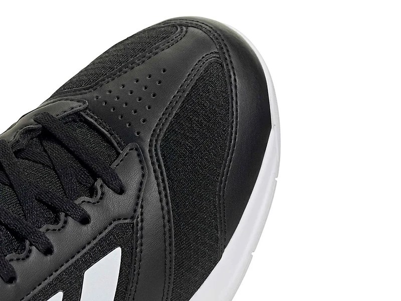 Ligra 8 Indoor Training Shoe