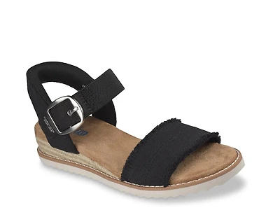 Hands Free Slip-ins BOBS Desert Kiss Frayed Fun Sandal