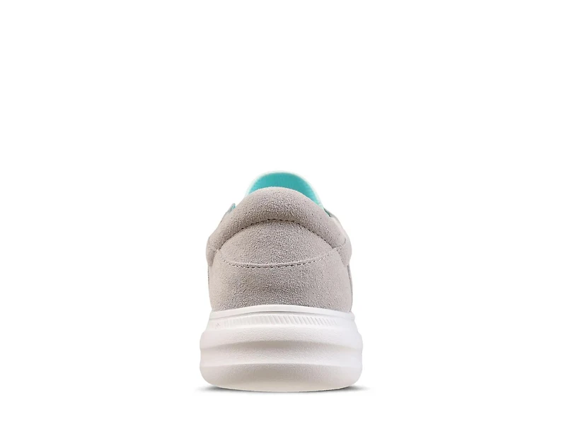 Eleanor Sneaker