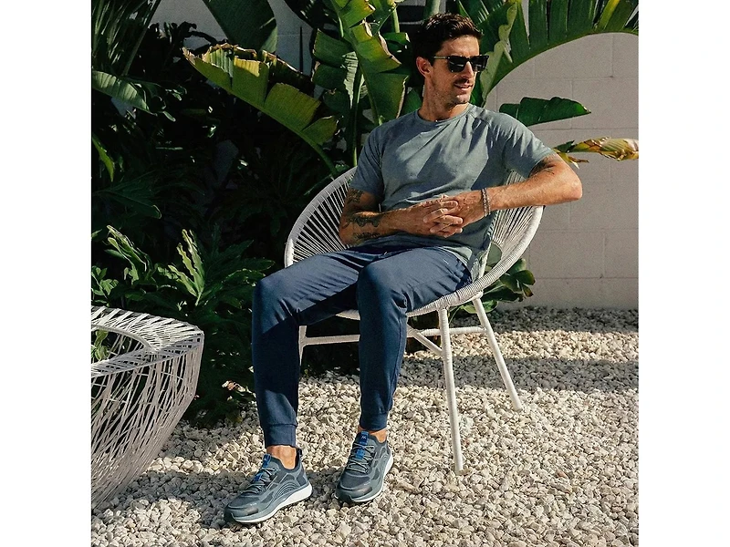 Astro Slip-On Sneaker - Men's