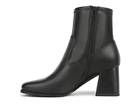 Henny Bootie
