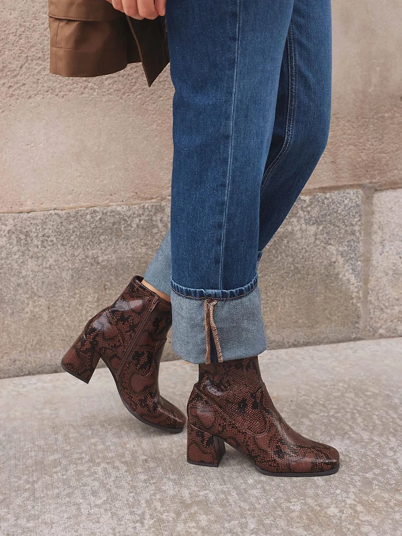 Henny Bootie