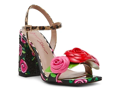 Krystle Sandal