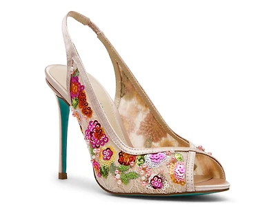 Gerri Sandal