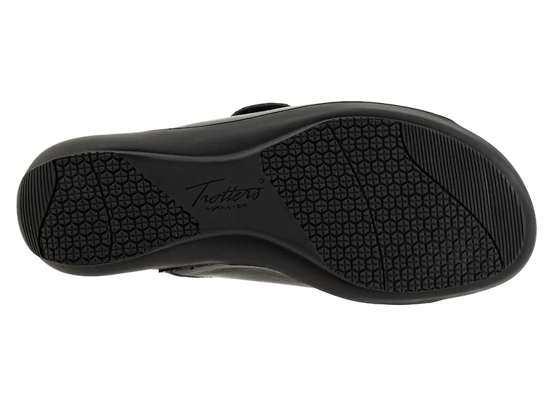 Ruthie Sandal