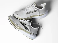 Hyperion 3 Running Shoe - Men's