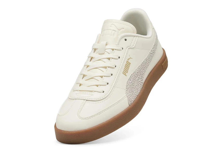 Club II Era Sneaker