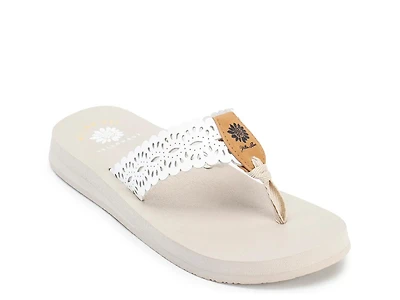 Navard Sandal