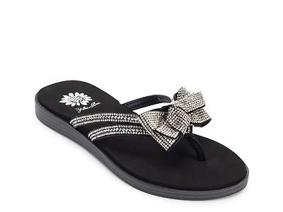 Donna Sandal