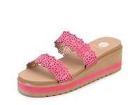 Airy Wedge Sandal